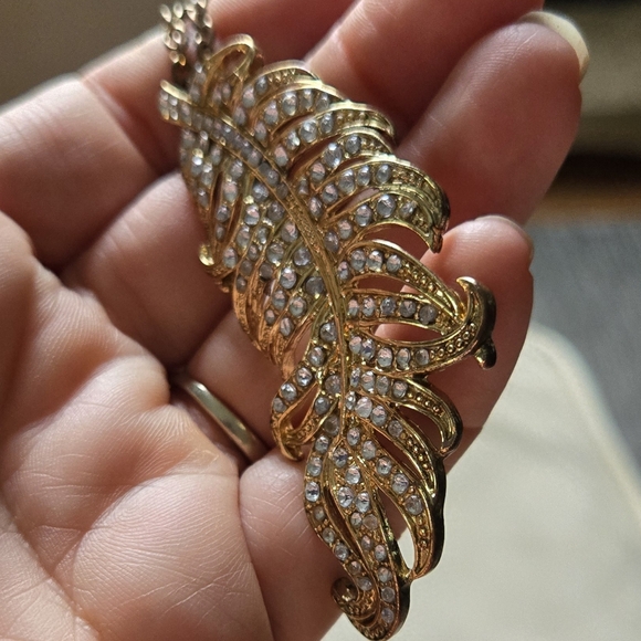 Leaf or Feather Necklace Rhinestones Gold Tone Chain Long Fall Fashion Jewelry - Picture 14 of 15